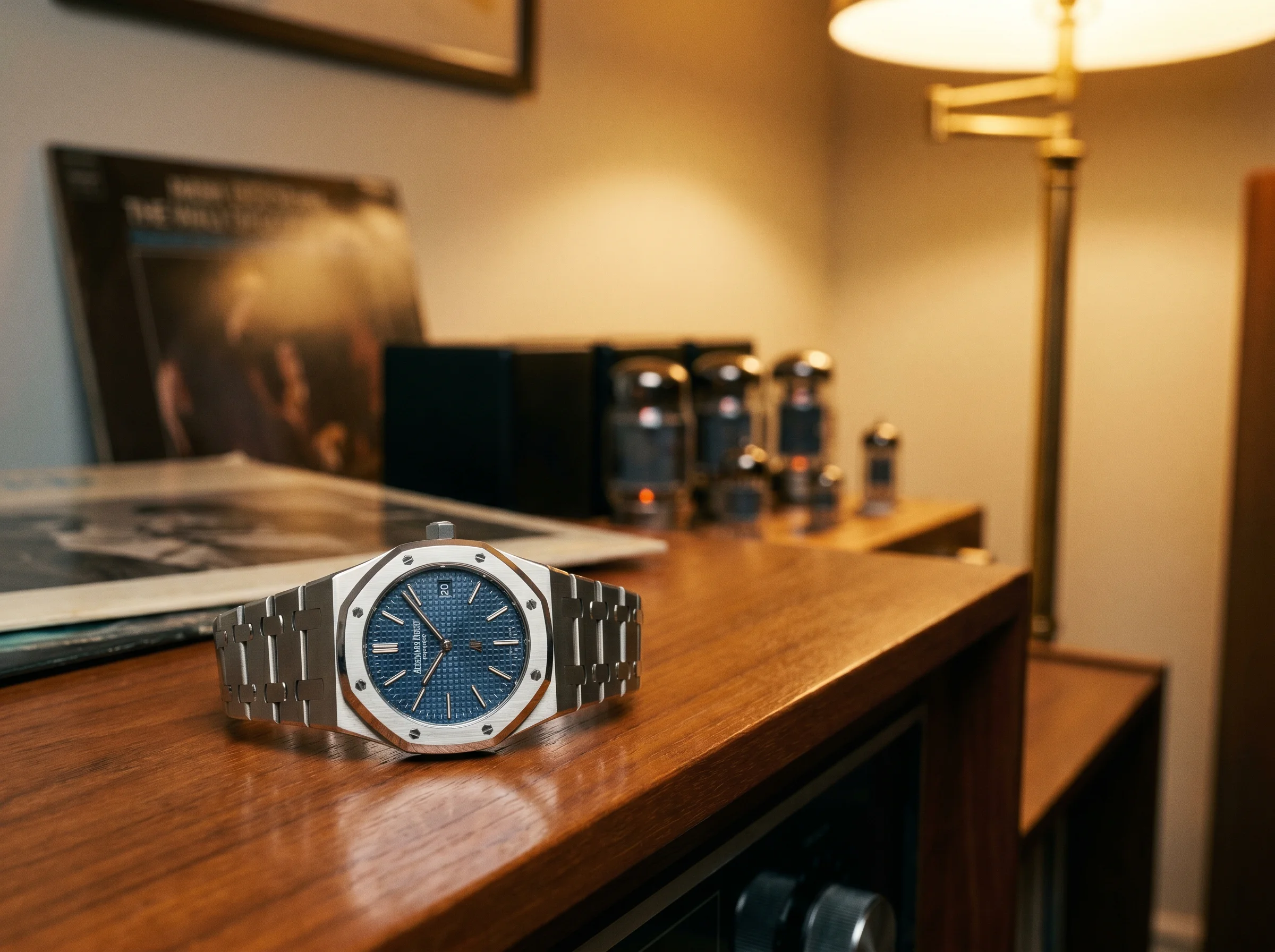 Discontinued Audemars Piguet Royal Oak Jumbo Extra-Thin 15202ST 39mm stainless steel with blue Petite Tapisserie dial