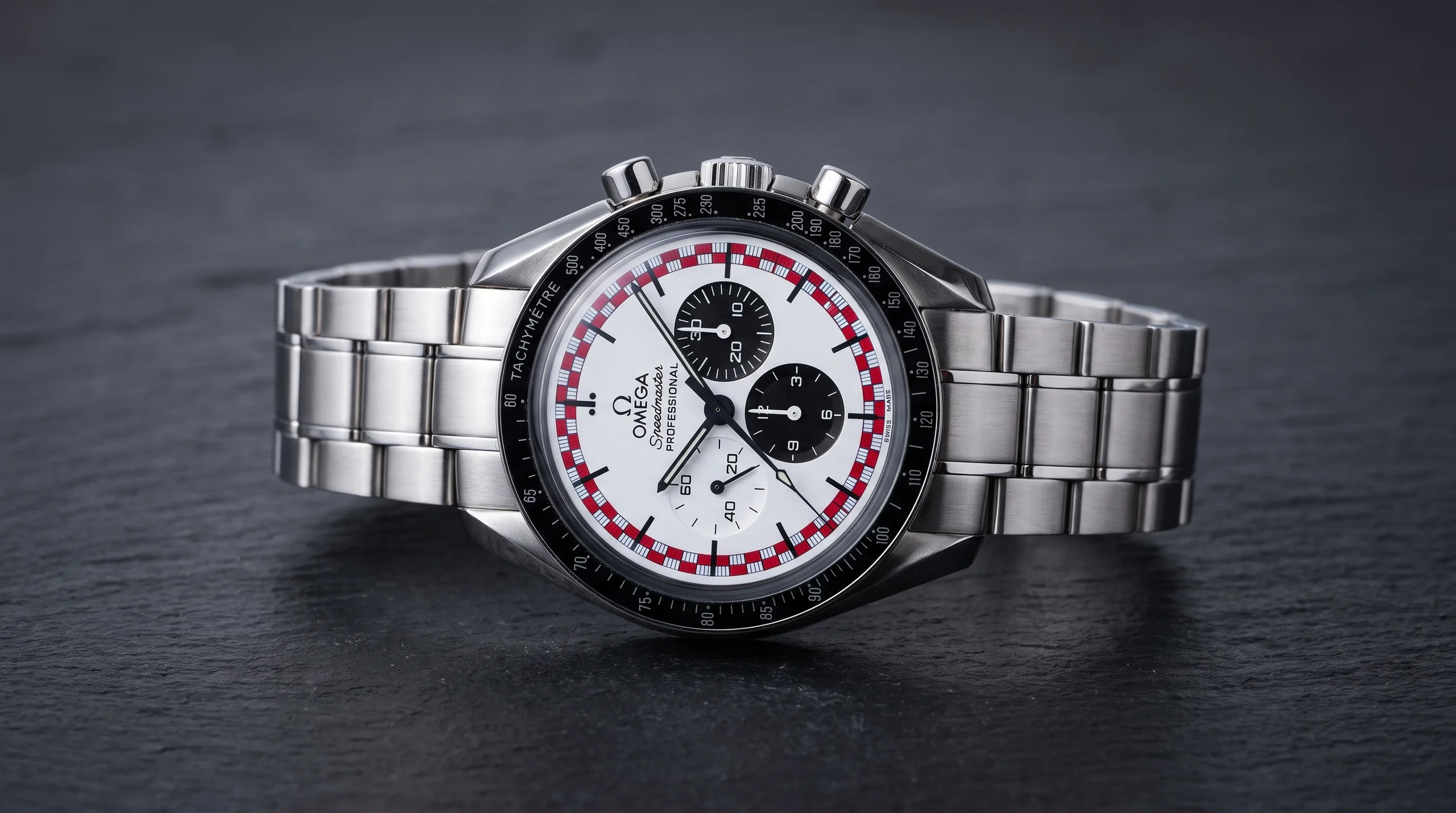 Omega Speedmaster Tintin with red and blue checkered chapter ring