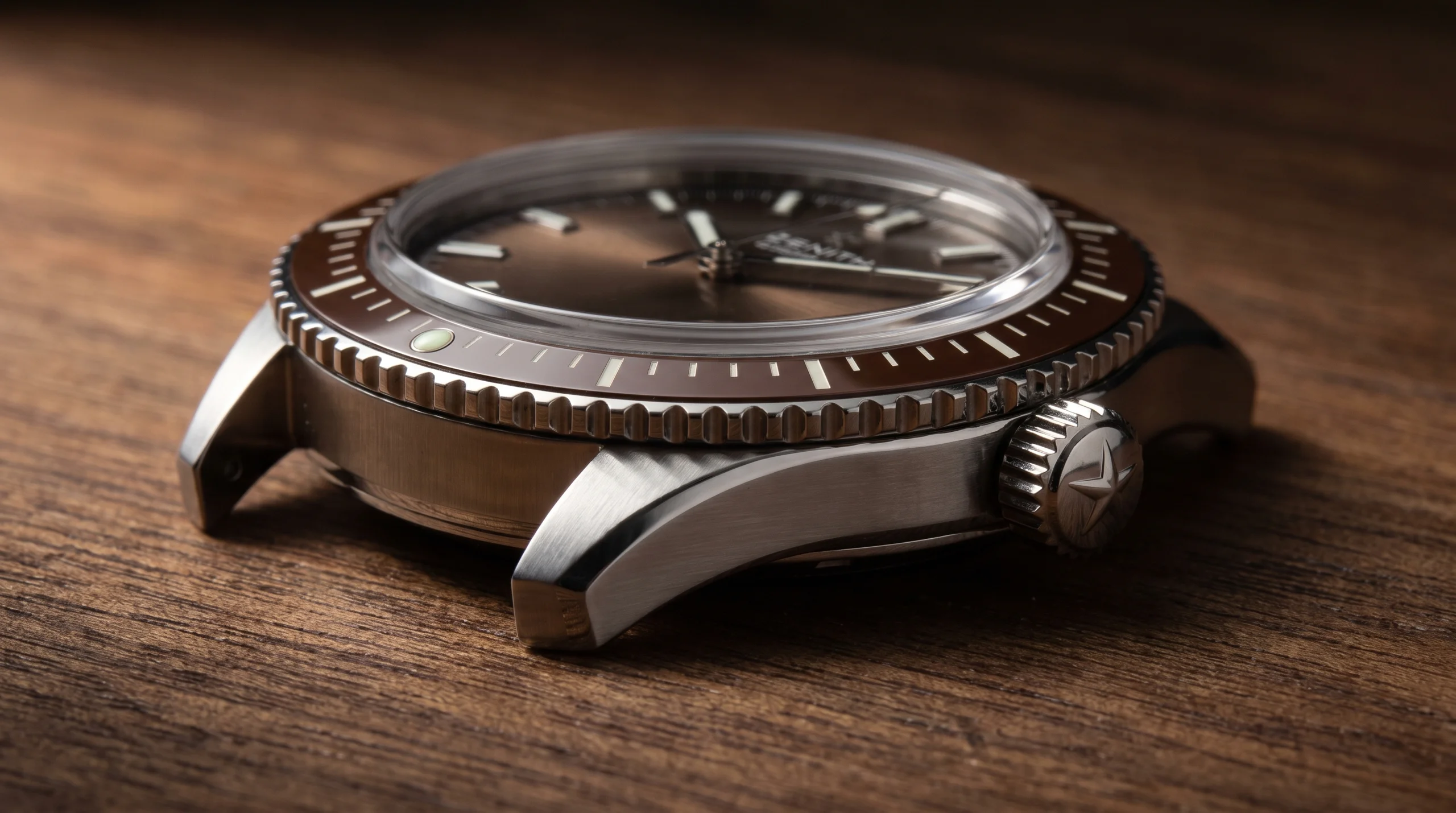 Zenith Chronomaster Solo Sport brown ceramic dial case profile showing the crown and bezel